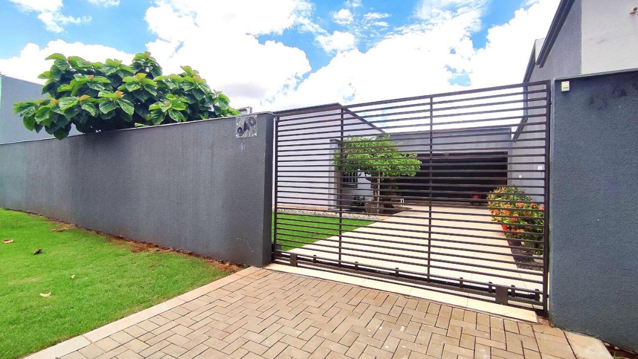 Linda Casa Bairro Tranquilo Prox Cataratas Villa Foz do Iguaçu Exteriör bild